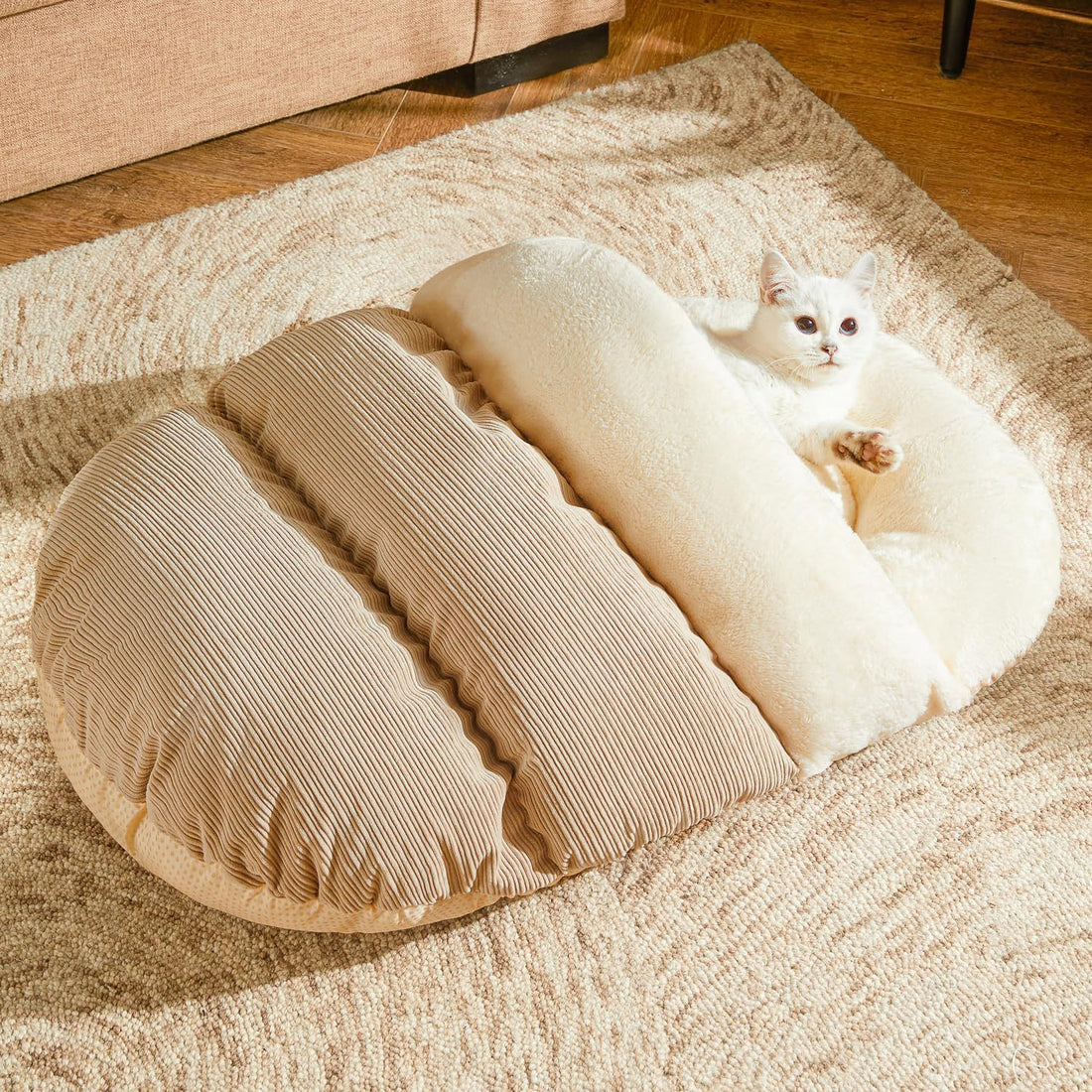 Warm Pet House Bed